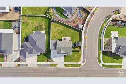 698 E 600 S, Hyrum, UT 84319 - Photo 35