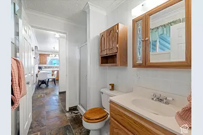 2058 E Rolling Knolls Way S, Cottonwood Heights, UT 84121 - Photo 13