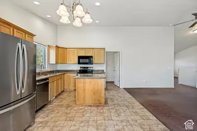 1097 Legrand Dr, Grantsville, UT 84029 - Photo 11