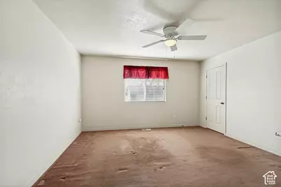 1097 Legrand Dr, Grantsville, UT 84029 - Photo 35