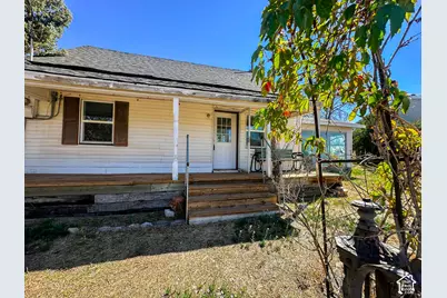 129 S Grant Ave E, Stockton, UT 84071 - Photo 9