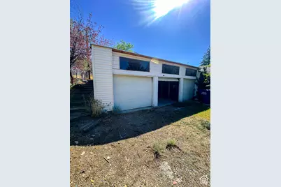 129 S Grant Ave E, Stockton, UT 84071 - Photo 3