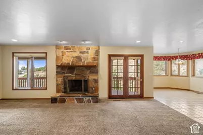 1373 Pheasant Ridge Cir, Bountiful, UT 84010 - Photo 11