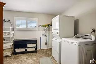 68 W Columbia Dr, Midvale, UT 84047 - Photo 23