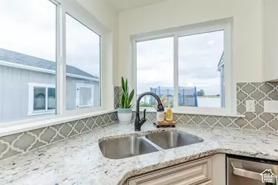 1259 W 2890 S, Nibley, UT 84321 - Photo 15