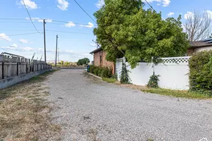 713 S 3400 E, Spanish Fork, UT 84660 - Photo 39