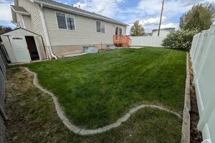 108 E 2550 St S, Clearfield, UT 84015 - Photo 15