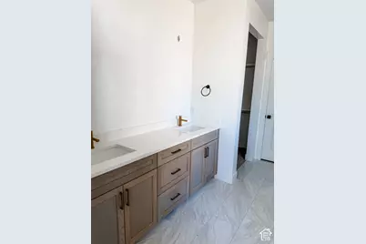 640 S 50 E #114, Hyde Park, UT 84318 - Photo 13