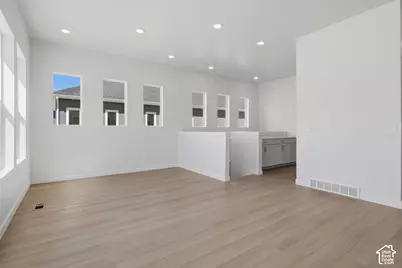 1327 S Glambert Ln, Saratoga Springs, UT 84045 - Photo 17