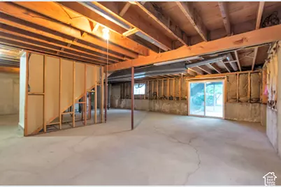 10318 S 2375 E, Sandy, UT 84092 - Photo 29