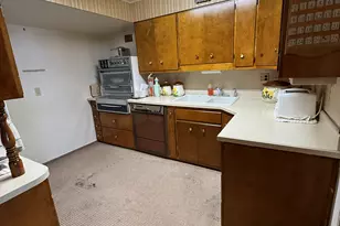 220 Glen Pl, Layton, UT 84041 - Photo 37
