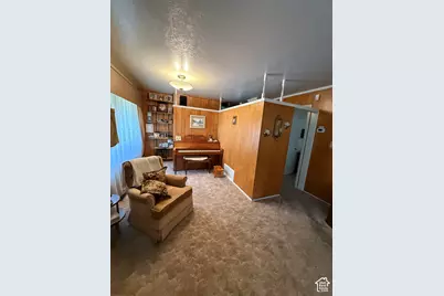 220 Glen Pl, Layton, UT 84041 - Photo 21