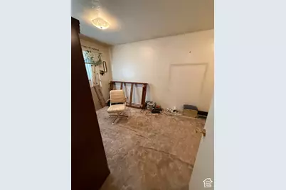 220 Glen Pl, Layton, UT 84041 - Photo 23