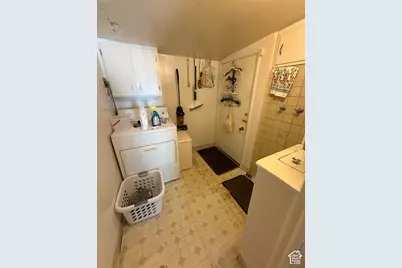220 Glen Pl, Layton, UT 84041 - Photo 17