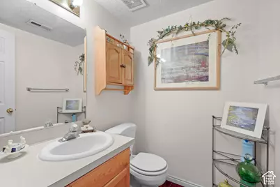 399 Downs Dr, Ogden, UT 84404 - Photo 19
