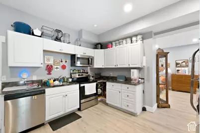 625 N 900 W, Salt Lake City, UT 84116 - Photo 11