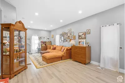 625 N 900 W, Salt Lake City, UT 84116 - Photo 7
