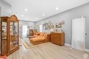 625 N 900 W, Salt Lake City, UT 84116 - Photo 7