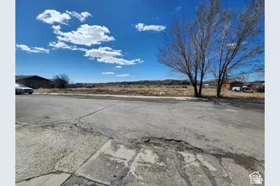 760 E Pine #46, Wellington, UT 84542 - Photo 7