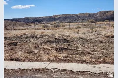 760 E Pine #46, Wellington, UT 84542 - Photo 3