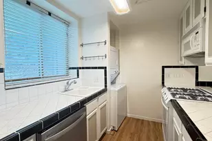 250 S Elizabeth St E, Salt Lake City, UT 84102 - Photo 7