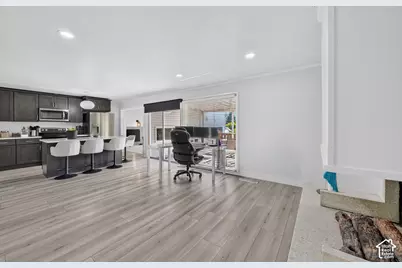 635 N Canfield Dr E, Ogden, UT 84404 - Photo 9