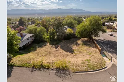 4452 S Aspen Hollow Ln #101, Salt Lake City, UT 84117 - Photo 3