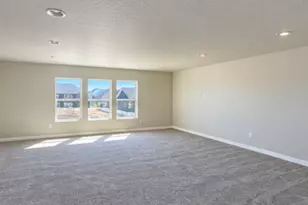 1047 E Antelope Dr, Eagle Mountain, UT 84005 - Photo 5