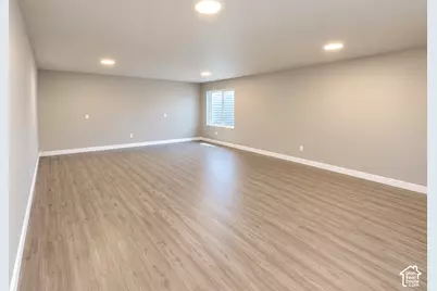 1047 E Antelope Dr #612, Eagle Mountain, UT 84005 - Photo 11