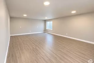1047 E Antelope Dr, Eagle Mountain, UT 84005 - Photo 11