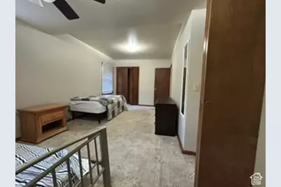 481 E Center St, Logan, UT 84321 - Photo 13