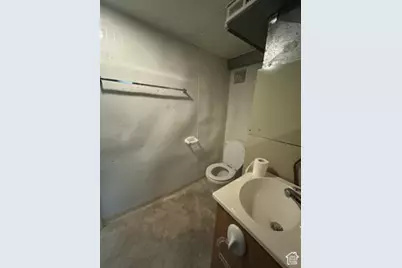 481 E Center St, Logan, UT 84321 - Photo 15
