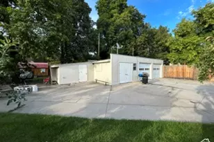 481 E Center St, Logan, UT 84321 - Photo 21