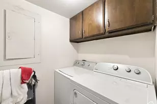 245 N Vine St, Salt Lake City, UT 84103 - Photo 25