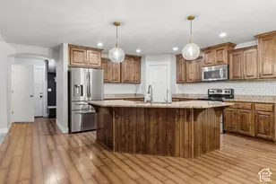 2156 W Thomas St, Lehi, UT 84043 - Photo 9