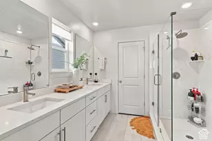 1338 E Talbot Dr, Kaysville, UT 84037 - Photo 17