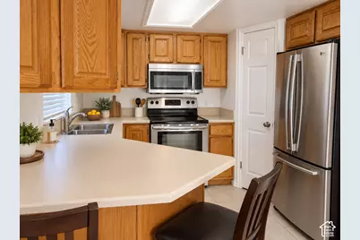 505 N Orem Blvd #1, Orem, UT 84057 - Photo 3