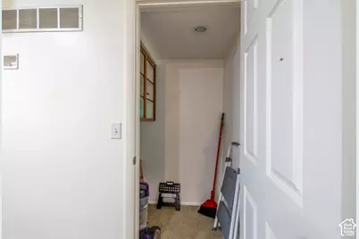455 E 5600 S #D, Murray, UT 84107 - Photo 23