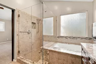1172 E Castlecreek Dr, Murray, UT 84117 - Photo 21