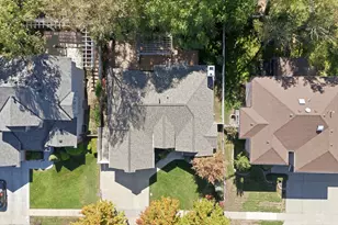 1172 E Castlecreek Dr, Murray, UT 84117 - Photo 43