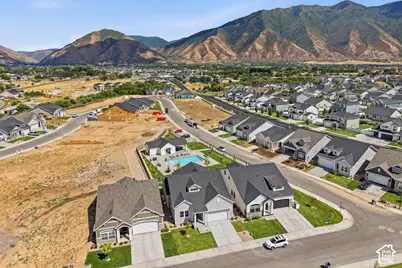 538 N Legend Way #505, Mapleton, UT 84664 - Photo 5