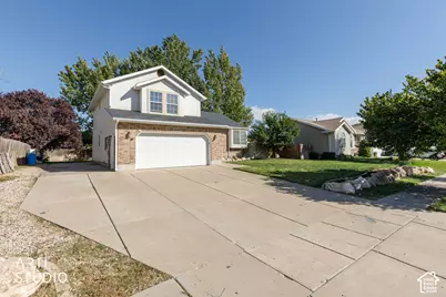 1401 S 1525 W, Syracuse, UT 84075 - Photo 3