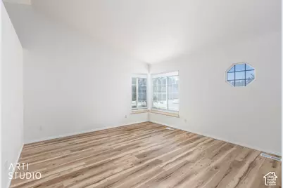 1401 S 1525 W, Syracuse, UT 84075 - Photo 7
