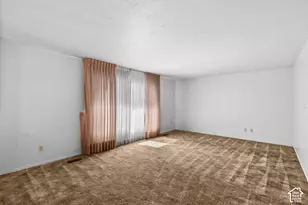 1030 W 25 S, Clearfield, UT 84015 - Photo 9