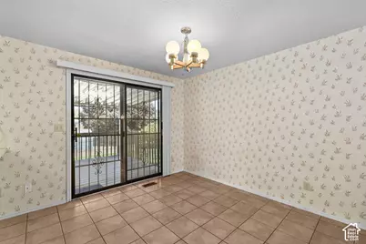 1030 W 25 S, Clearfield, UT 84015 - Photo 7