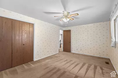 1030 W 25 S, Clearfield, UT 84015 - Photo 11