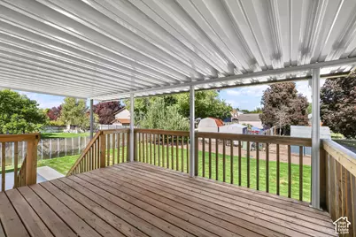 1030 W 25 S, Clearfield, UT 84015 - Photo 25