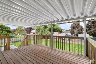 1030 W 25 S, Clearfield, UT 84015 - Photo 25
