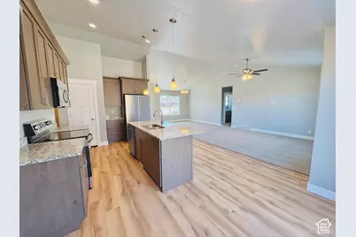 124 S Freedom Way #218, Grantsville, UT 84029 - Photo 5