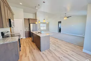 124 S Freedom Wy, Grantsville, UT 84029 - Photo 5